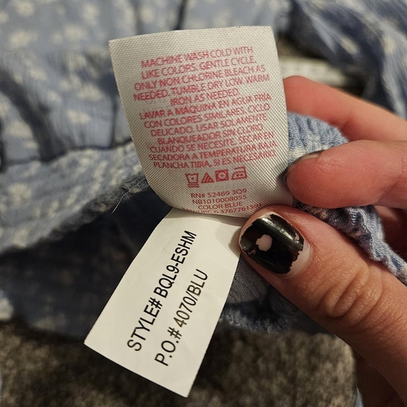 Floral Blue Button-Up Top - Picture 8 of 8